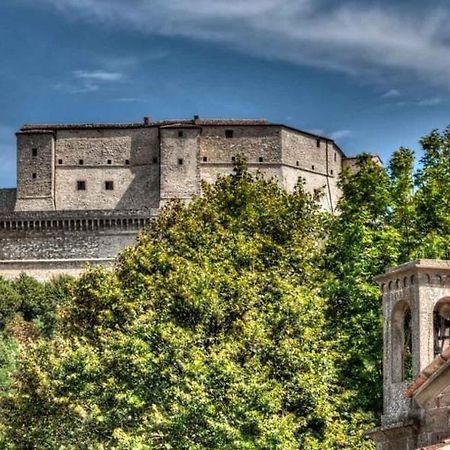 Hôtel Arcobaleno à San Leo Extérieur photo